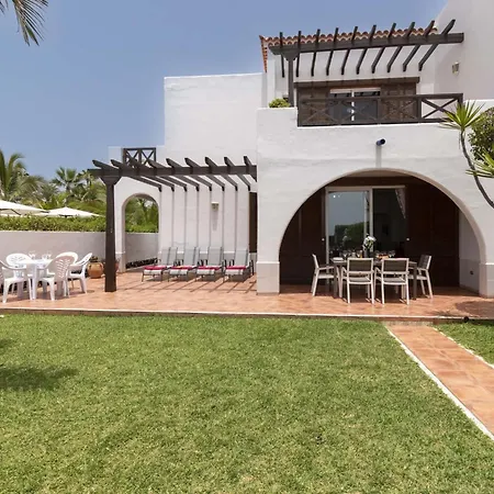 Willa Parque Santiago Iii 235 - Four Bed *