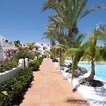 Vila Parque Santiago Iii 235 - Four Bed *