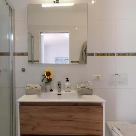 Parque Santiago Iii 235 - Four Bed Villa *